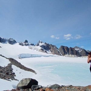 Trekking Glaciar Ojo del Albino en Ushuaia, laguna glaciar y Sierra Alvear