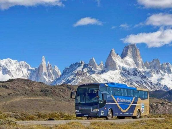 Bus El Calafate ⇄ El Chaltén