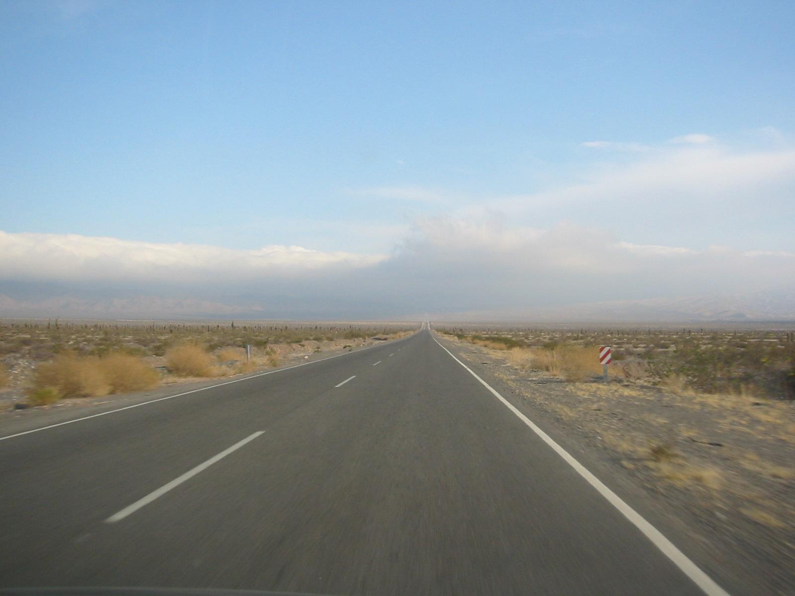 Vuelta a los Valles Calchaquíes en 2 días por la Recta del Tin Tin