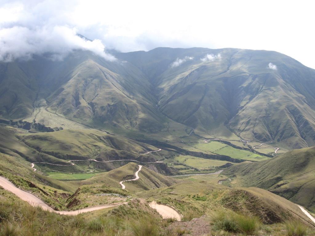Vuelta a los Valles Calchaquíes en 2 días: Cuesta del Obispo, Salta