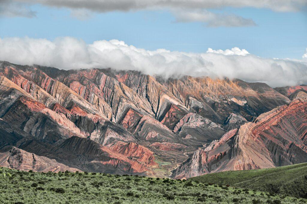 Serranía del Hornocal en la excursión Hornocal desde Tilcara, Quebrada de Humahuaca
