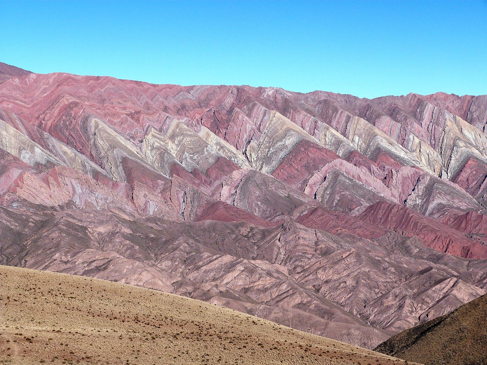 Serranías del Hornocal, Quebrada de Humahuaca - excursión desde Jujuy