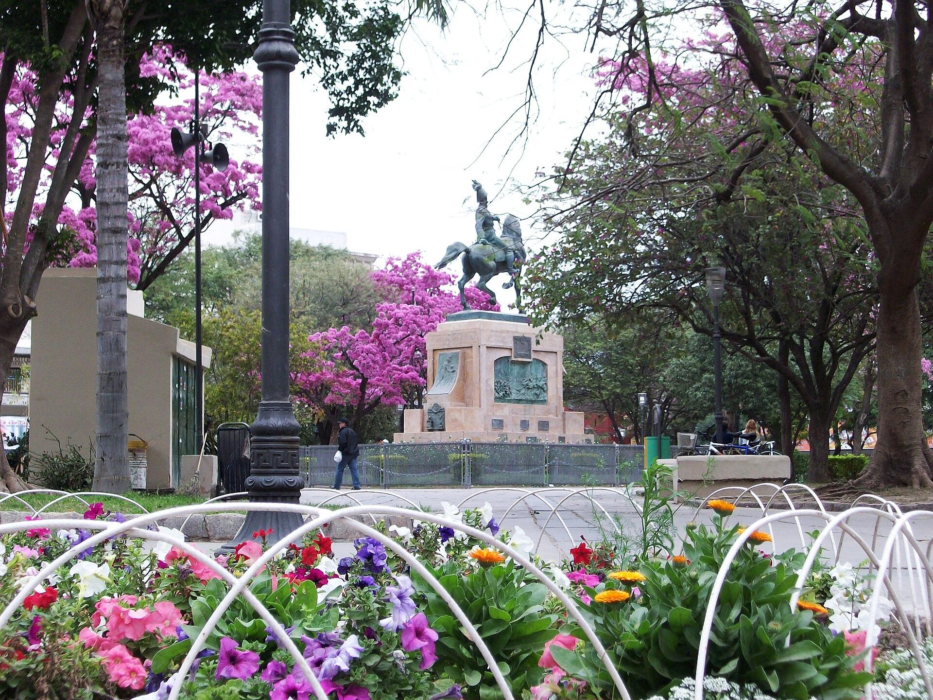 Plaza Libertad en el centro de Santiago del Estero